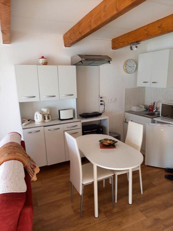 Studio Agreable Et Tres Lumineux Salles-d'Aude Exterior photo
