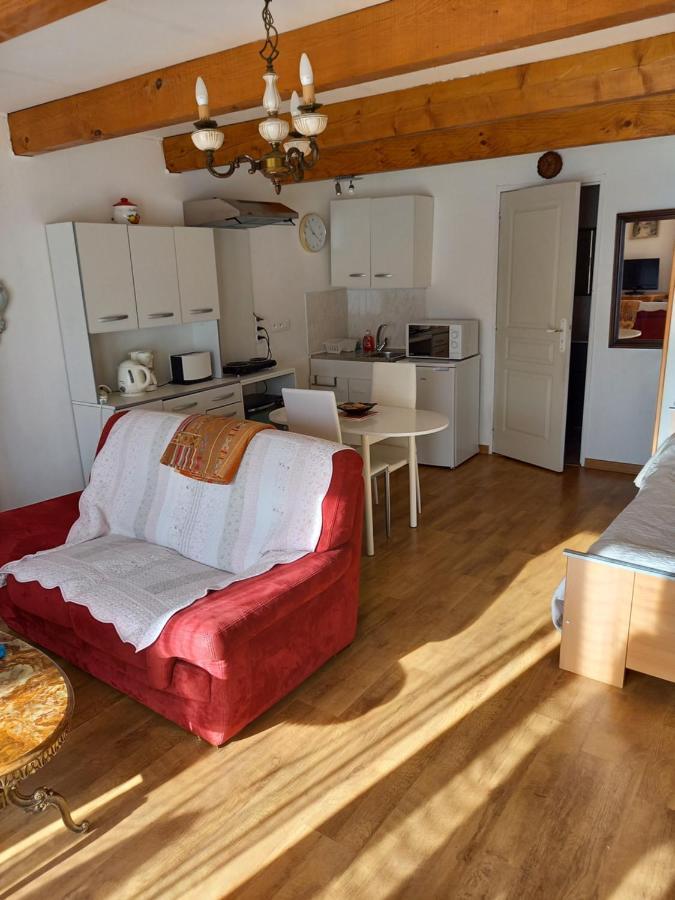 Studio Agreable Et Tres Lumineux Salles-d'Aude Exterior photo